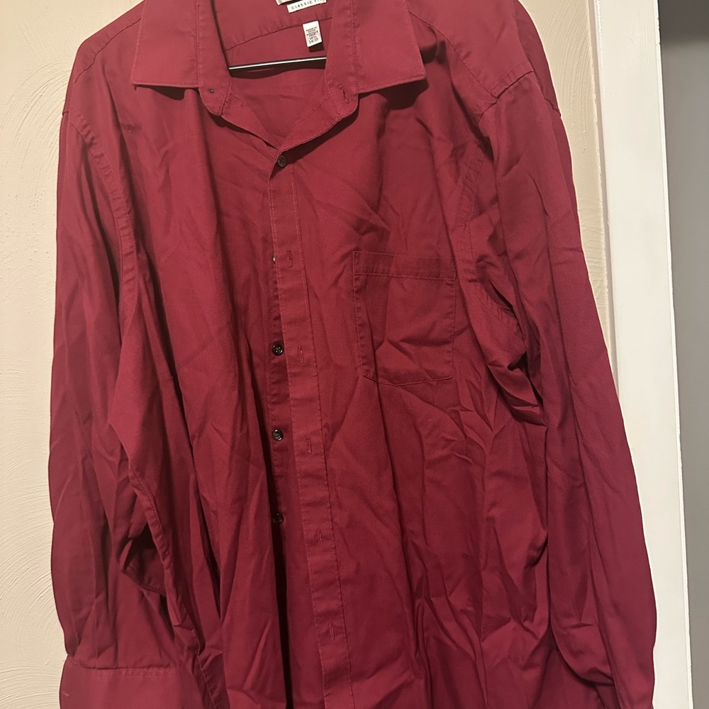 Van Heusen Men's Red Shirt